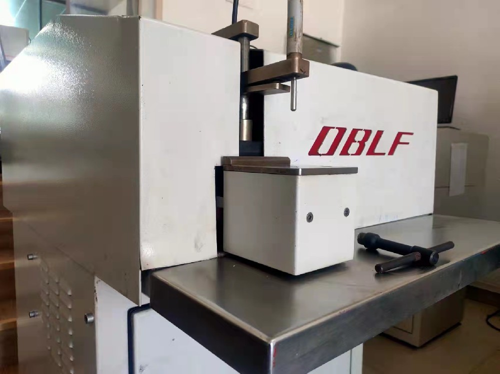 德国OBLF草莓视频污在线